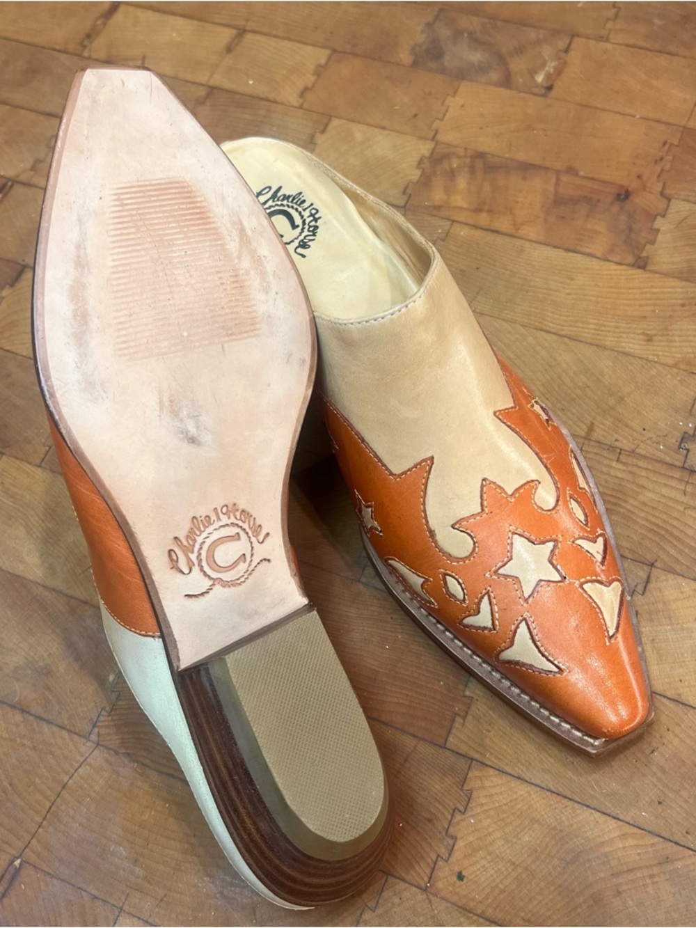 Charlie Horse Beige and Orange Star Appliqué Leather Mules - Picture 2 of 6